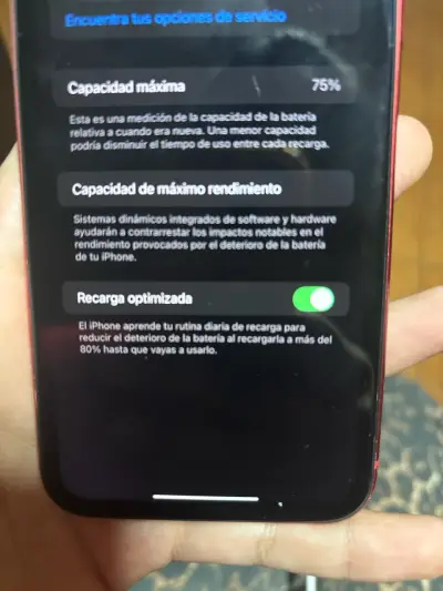 iPhone 11 rojo 64GB - miniatura 3