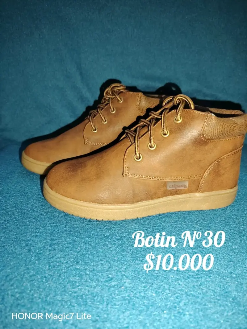 Botines café talla 30