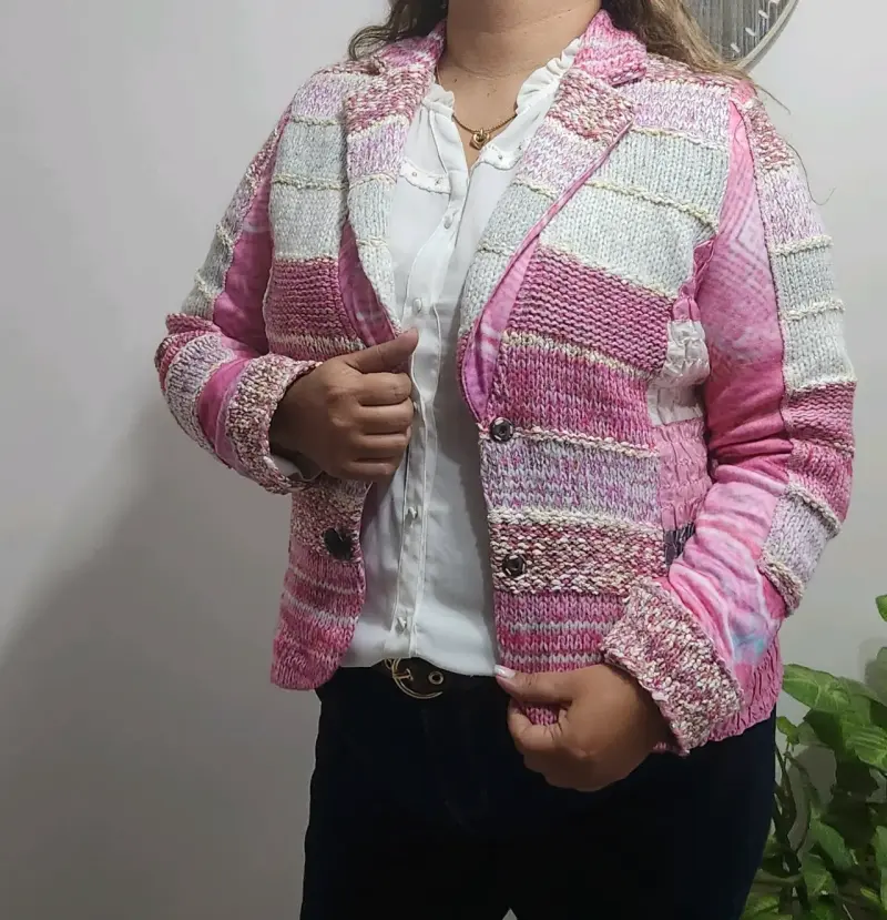 Chaqueta de mujer tejida rosa - 3