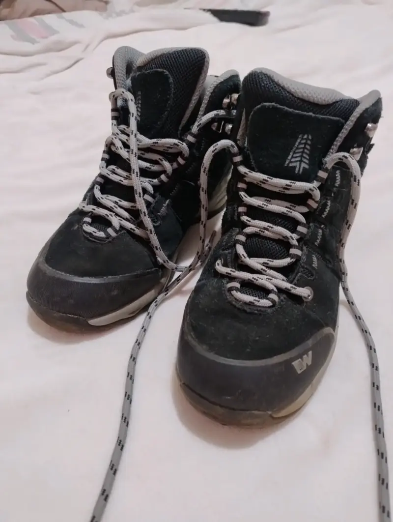 Botas de senderismo negras - 1