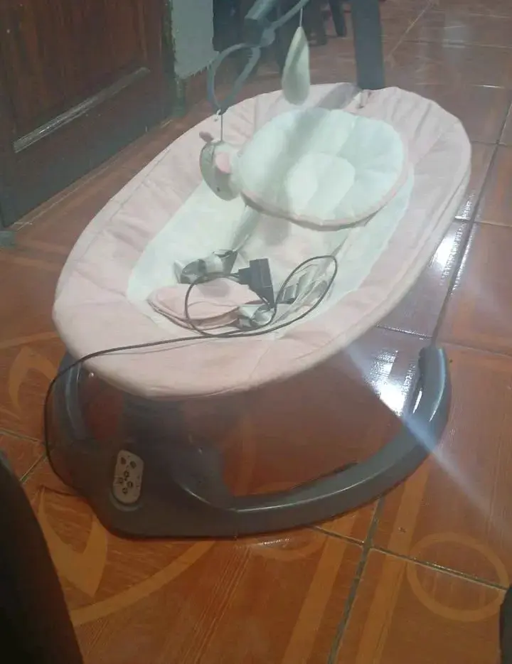 Silla mecedora para bebé rosa bebesit - 6