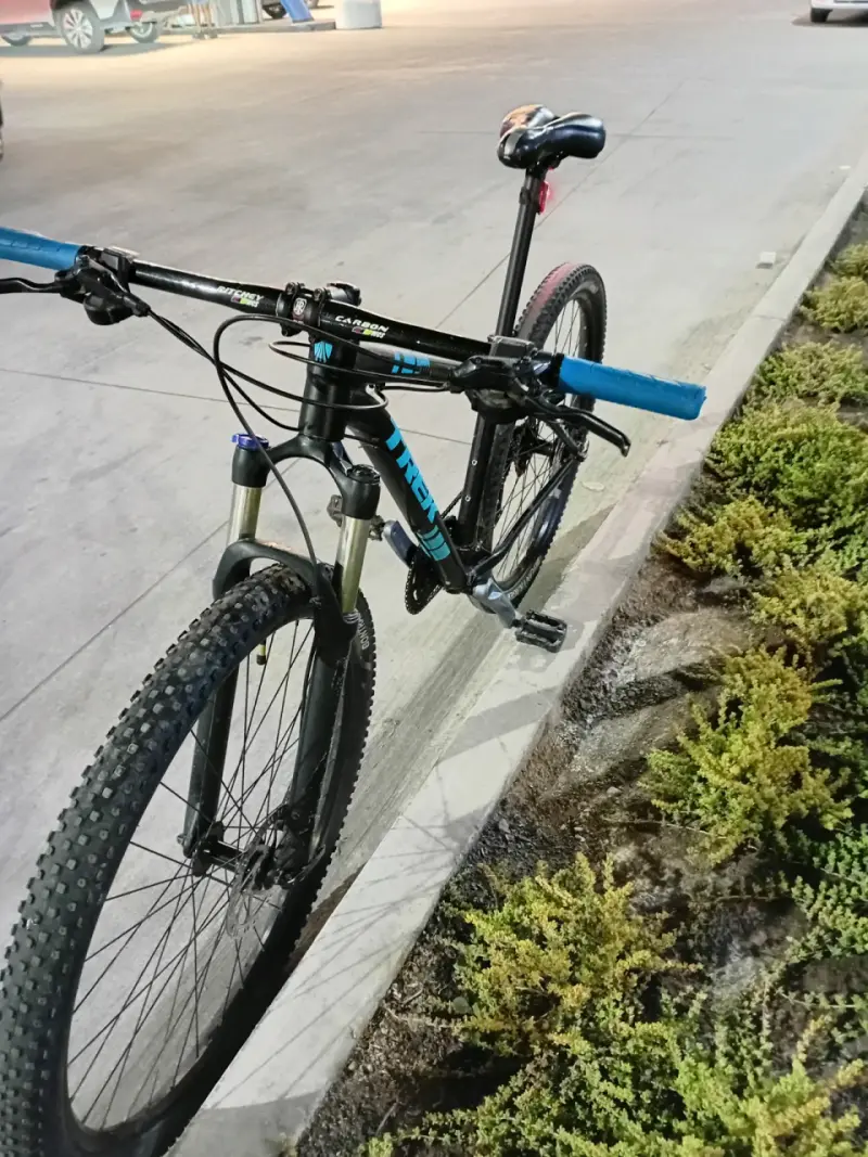 Mtb trek x- caliber7 aro 29, accesorios shimano, - 2