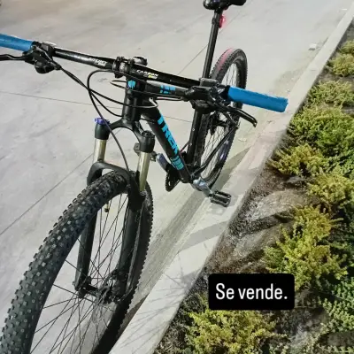 Mtb trek x- caliber7 aro 29, accesorios shimano, - miniatura 3