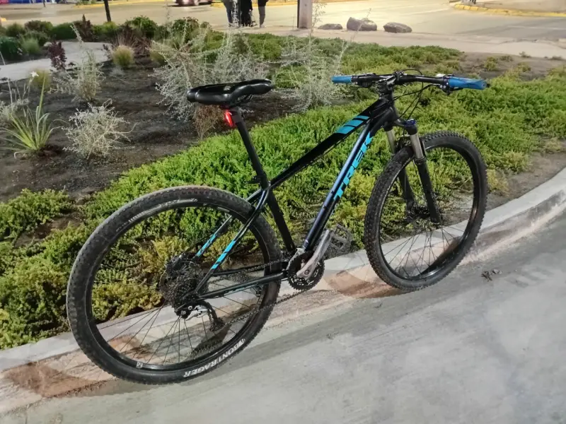 Mtb trek x- caliber7 aro 29, accesorios shimano, - 4