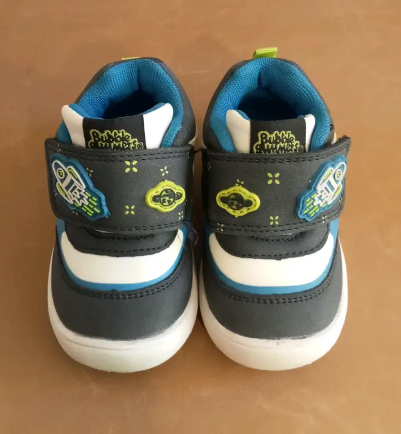 Zapatillas Bubble Kids azul y negro