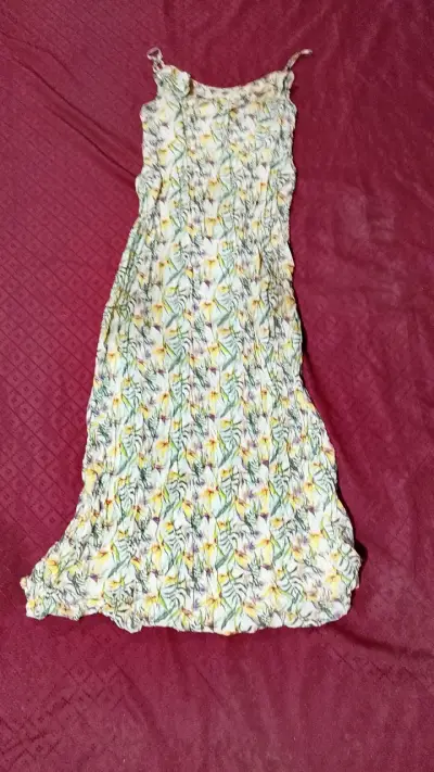Vestido largo floral - miniatura 1