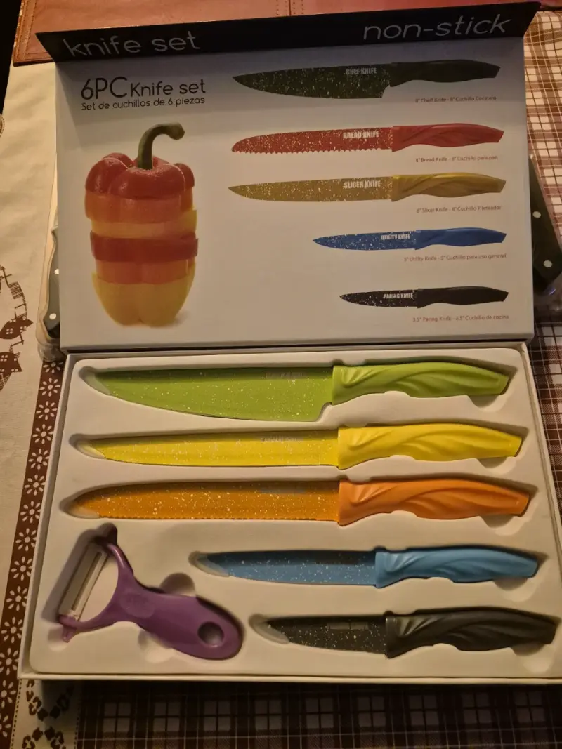 Set de 6 cuchillos antiadherentes