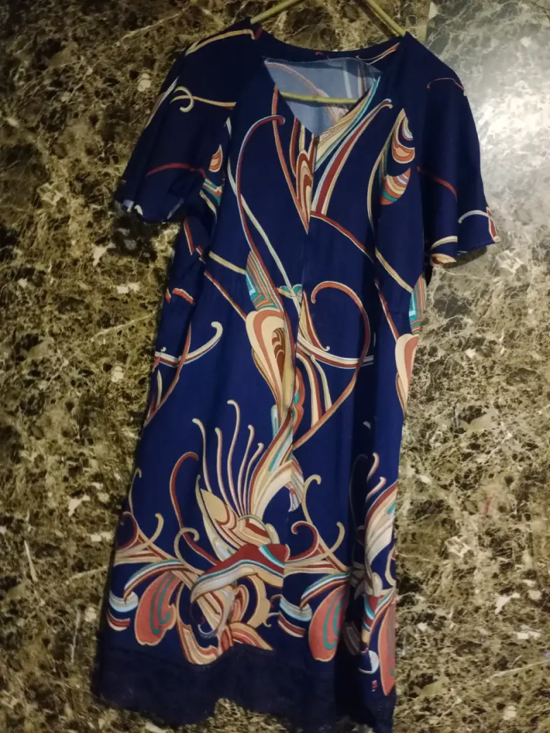 Vestido azul estampado floral