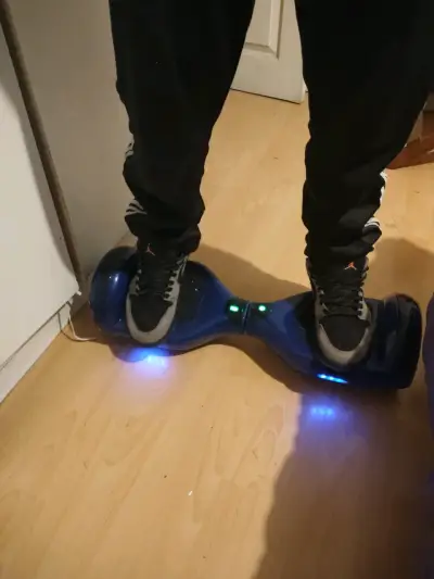 Hoverboard eléctrico azul - miniatura 2