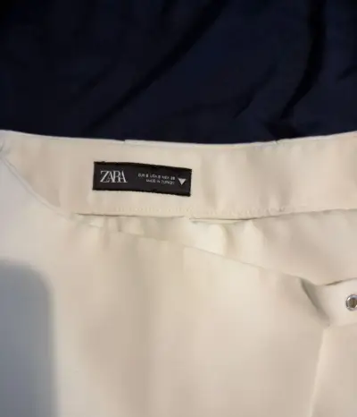 Short Falda blanca Zara talla S - miniatura 1