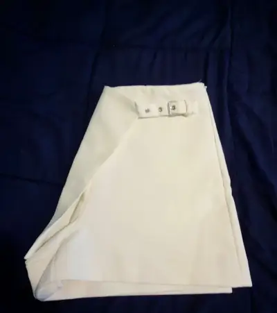 Short Falda blanca Zara talla S - miniatura 4