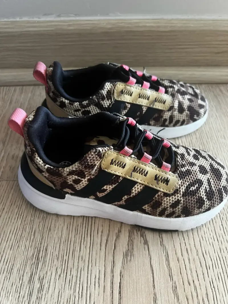 Zapatillas niña marca Adidas estampado leopardo - 2