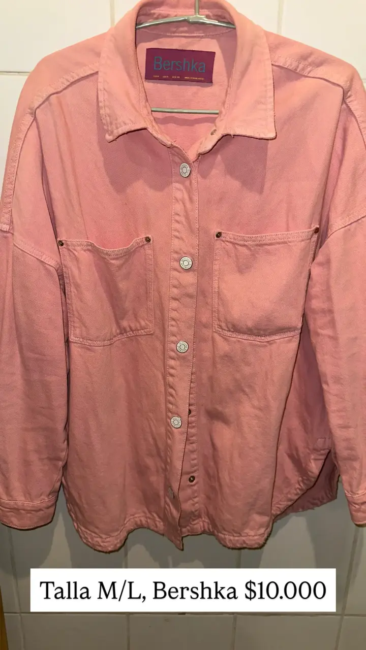 Chaqueta rosa Bershka - 1