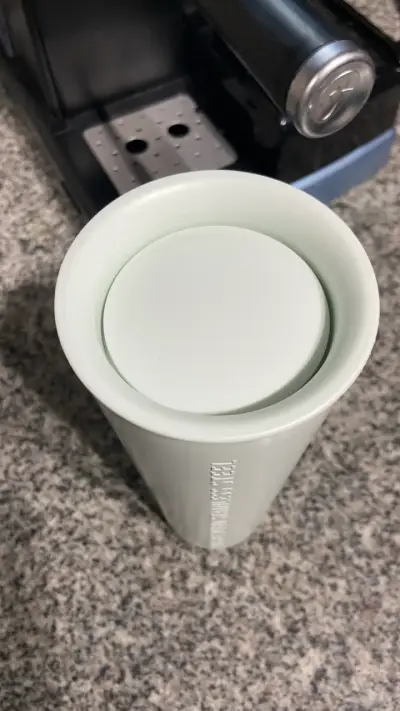 Vaso Starbucks reciclado - miniatura 4