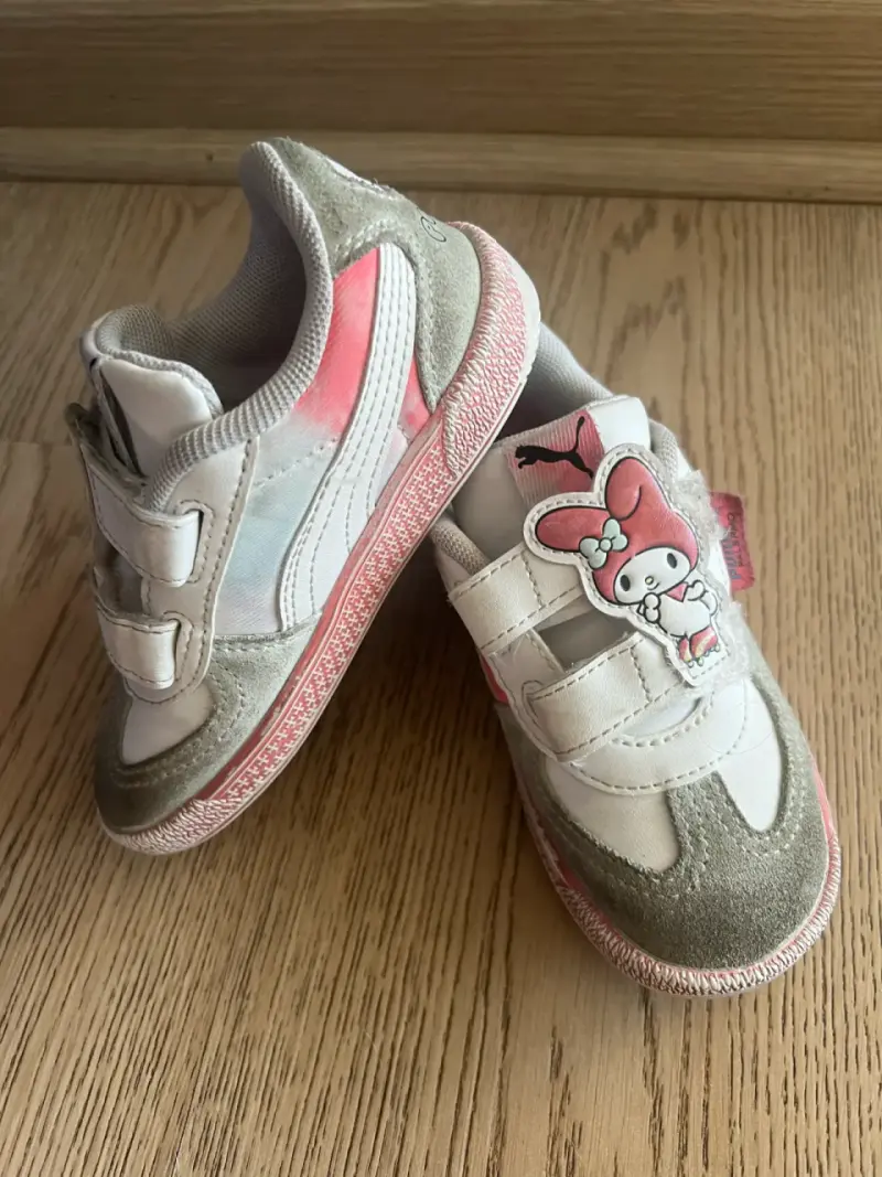 Zapatillas Puma infantiles Hello Kitty - 2