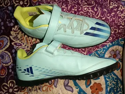 Zapatillas de fútbol adidas talla 36/23 cm - miniatura 2
