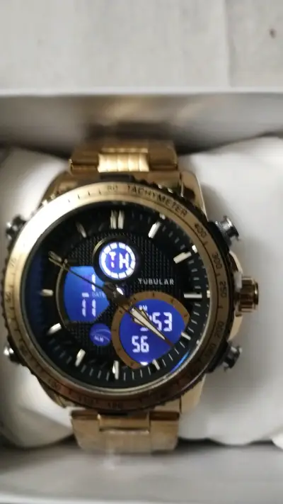 Reloj digital Tubular negro - miniatura 2