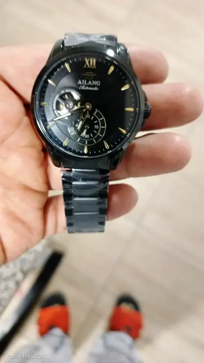 Reloj pulsera metálico negro - miniatura 3