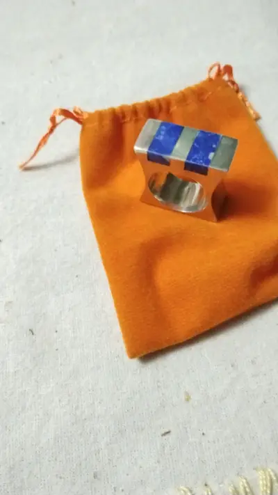 Anillo de plata y azul lápislazuli - miniatura 3