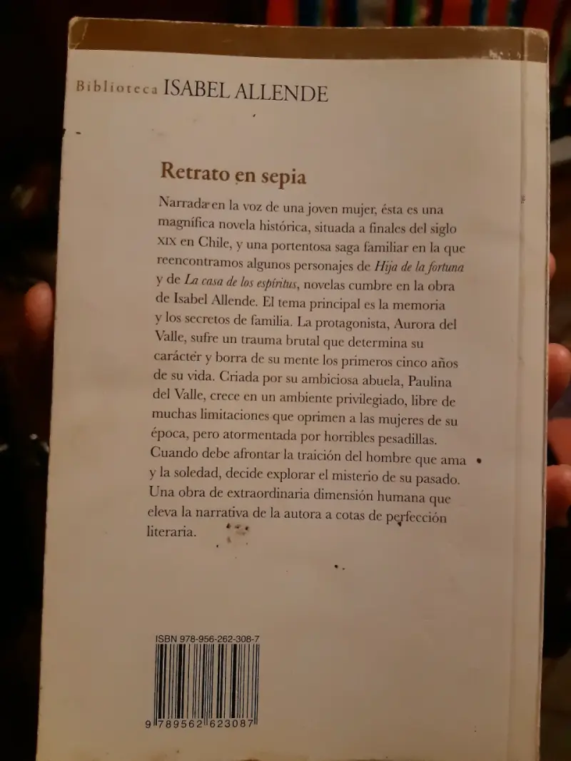 Libro 'Retrato en sepia' de Isabel Allende - 2
