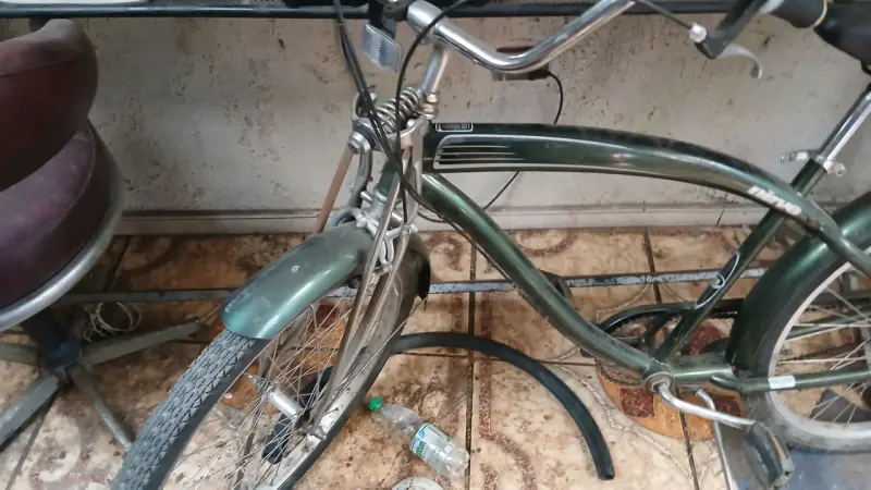 Bicicleta verde clásica americana - 2
