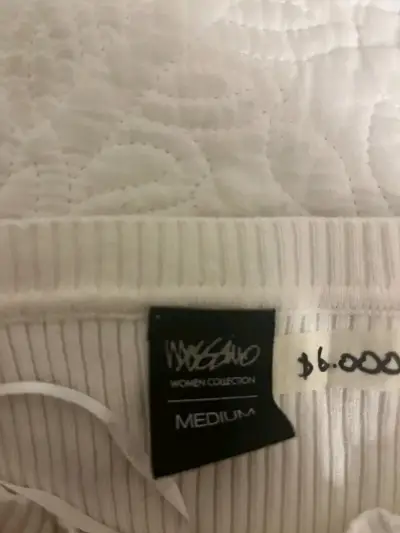 Suéter blanco con perlas mossimo talla M - miniatura 2