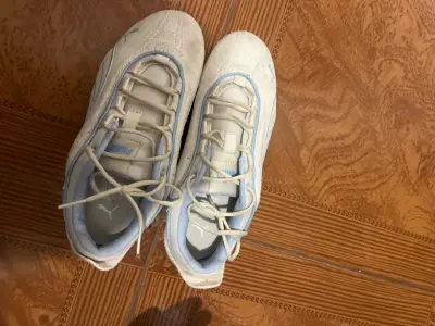 Zapatillas deportivas Puma blancas - miniatura 1