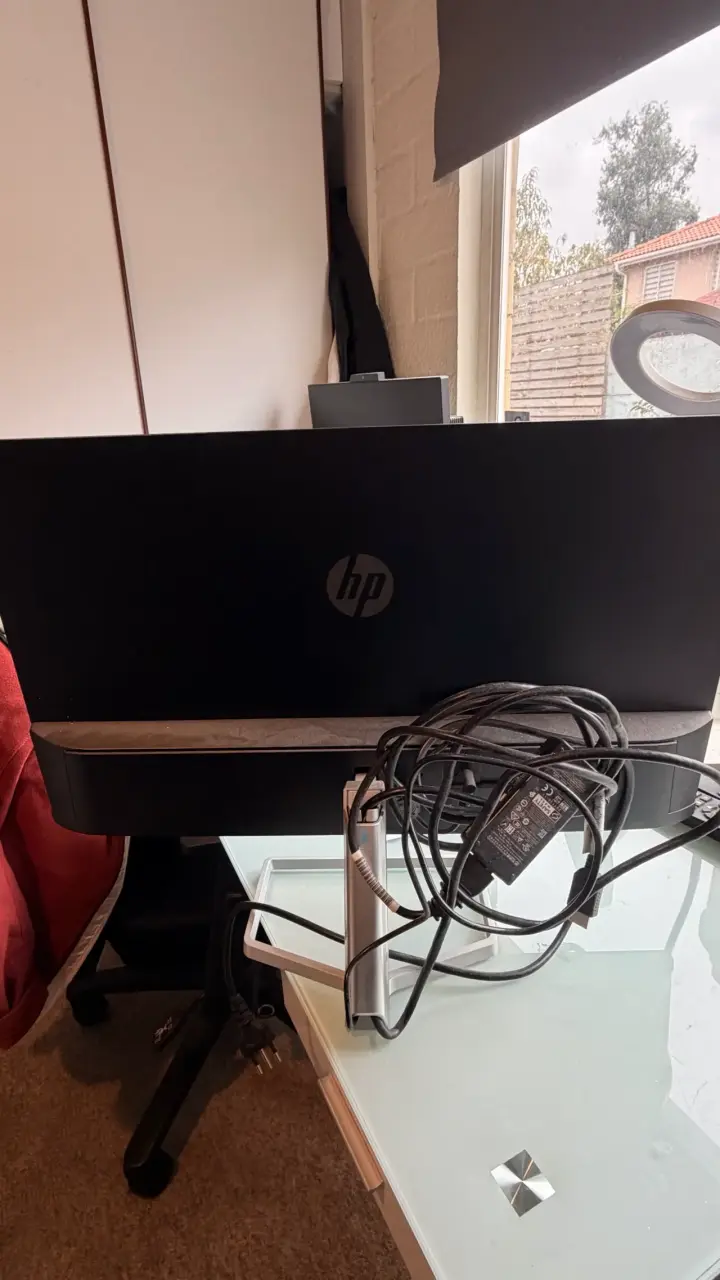 Monitor HP 23,8 pulgadas - 2
