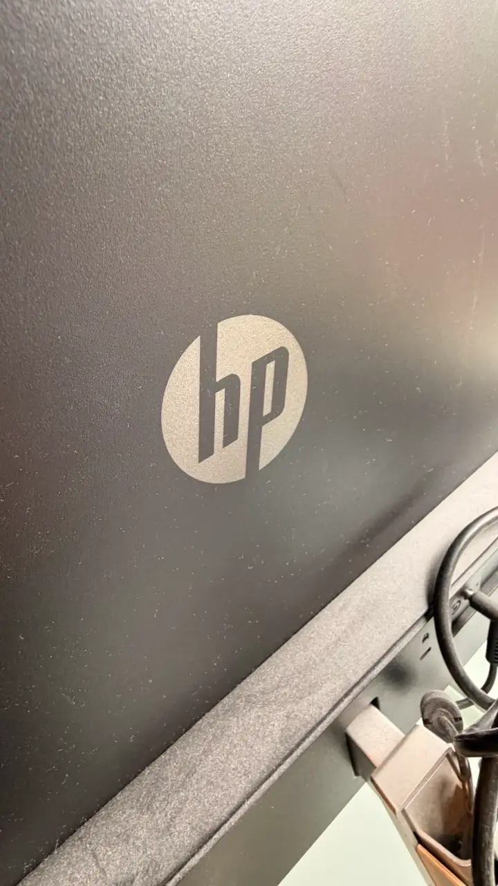 Monitor HP 23,8 pulgadas - 3