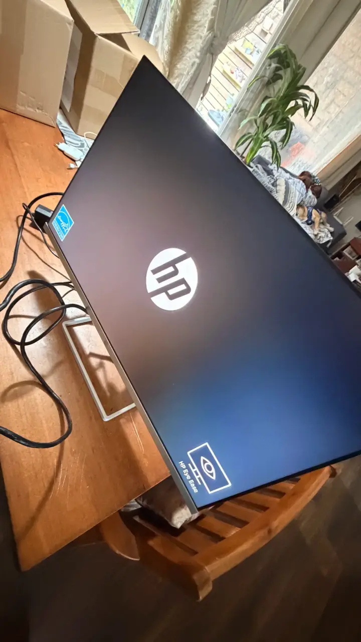 Monitor HP 23,8 pulgadas - 4