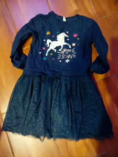 Vestido azul con unicornio - miniatura 1