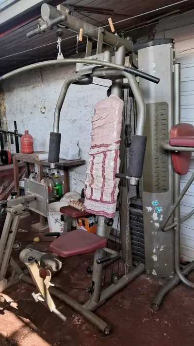 Máquina de ejercicios multifuncional - miniatura 1