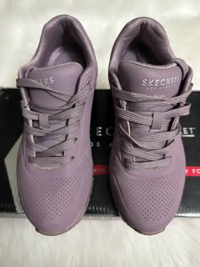 Zapatillas moradas Skechers - miniatura 1
