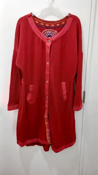 Chaqueta con capucha estampada - miniatura 3