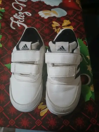 Zapatillas blancas Adidas niño - miniatura 1