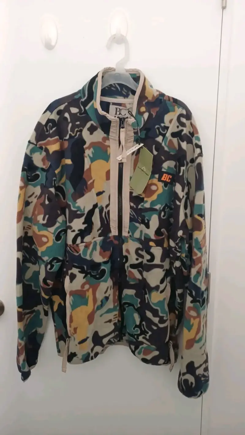 Chaqueta camuflaje con etiquetas - 2