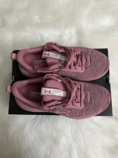 Zapatillas rosas deportivas - miniatura 4