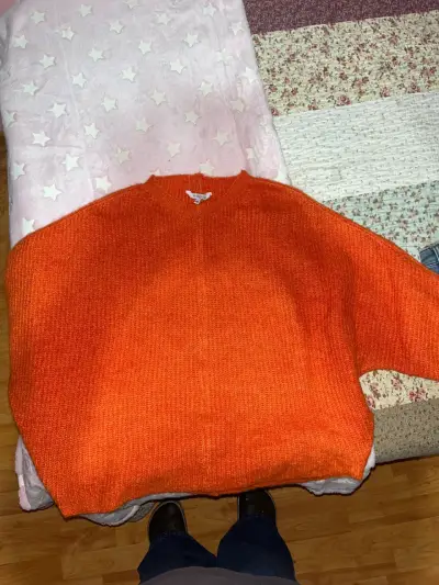 Suéter naranja - miniatura 2