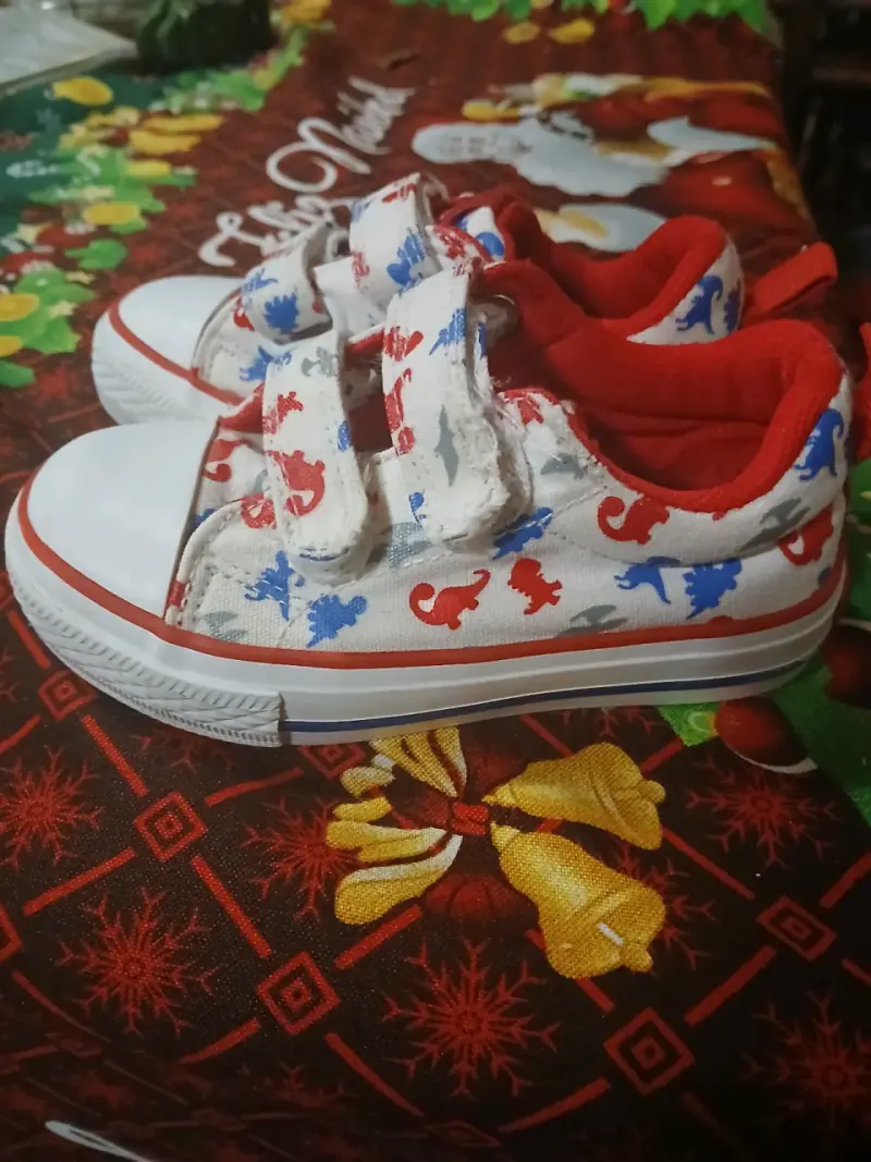 Zapatillas infantiles con velcro - 3