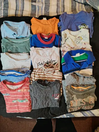 Lote de Ropa infantil - miniatura 1