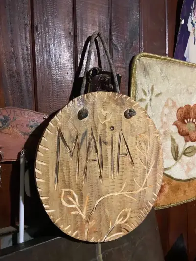Se hacen tallados en madera - miniatura 4