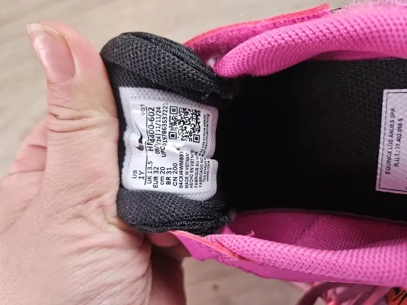 Zapatillas deportivas rosadas Nike - 5