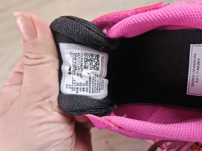 Zapatillas deportivas rosadas Nike - miniatura 5