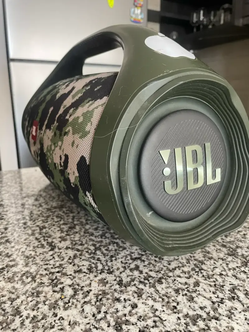 Parlante JBL  bombox 2 camuflado portátil - 2