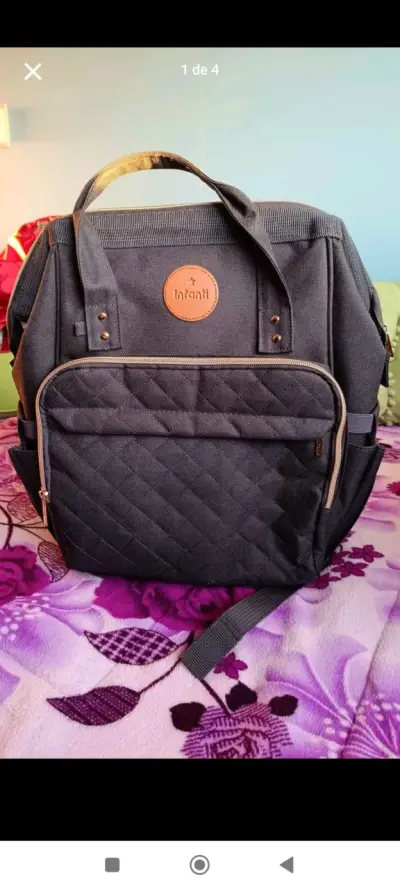 Mochila pañalera negra Infanti - miniatura 1