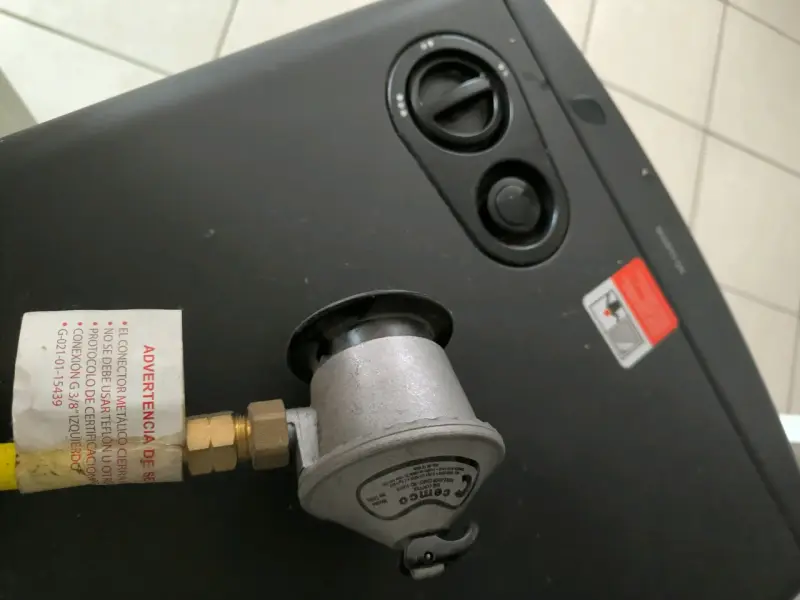 Estufa a gas Ursus Trotter - 2