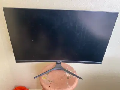 Monitor Kolke Curvo 24 pulgadas - miniatura 1