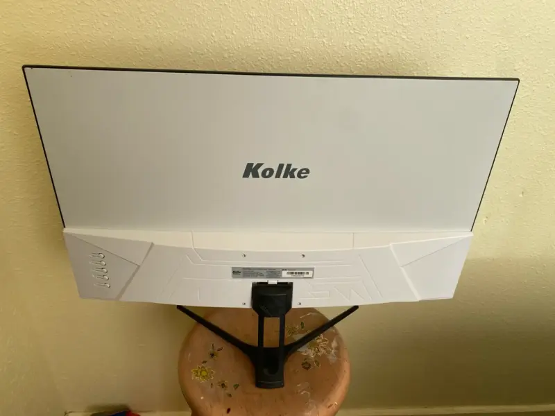 Monitor Kolke Curvo 24 pulgadas - 2