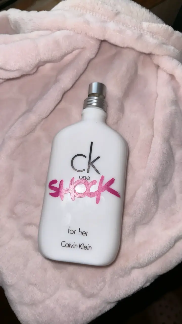 Perfume CK One Shock para ella - 2