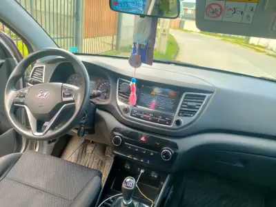Hyundai Tucson 2016 2.0 - miniatura 6